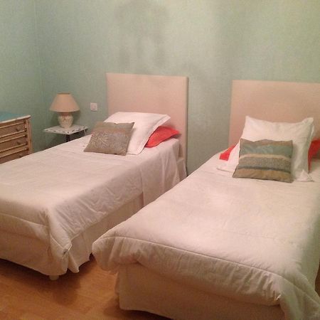 Lodève レクラン ドウズリー Bed & Breakfast エクステリア 写真