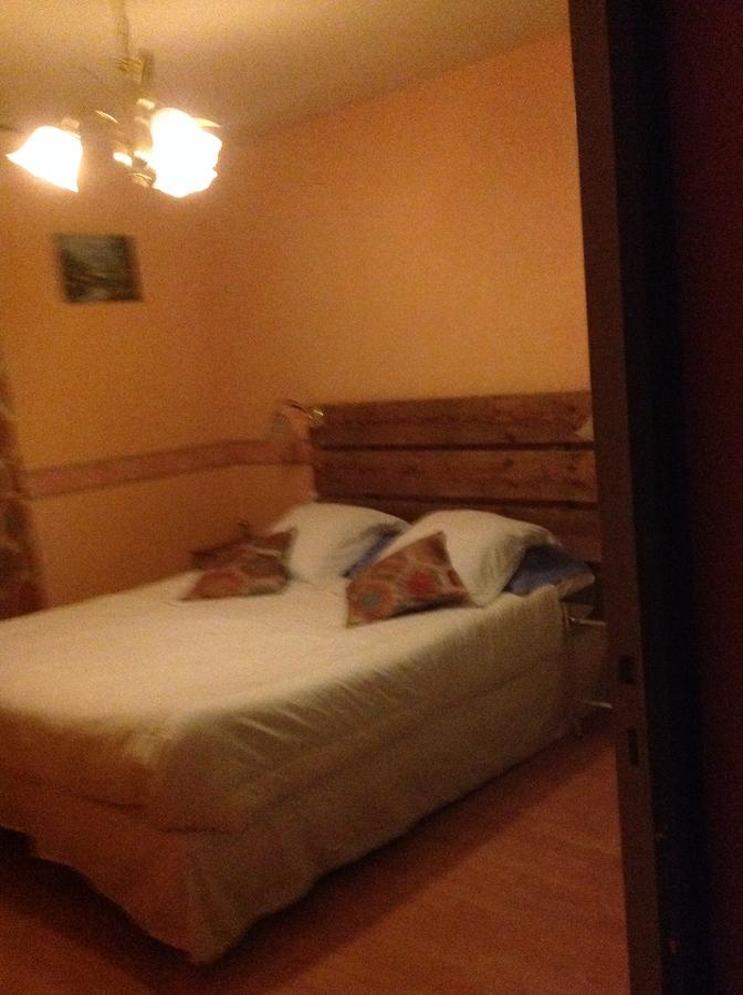 Lodève レクラン ドウズリー Bed & Breakfast エクステリア 写真