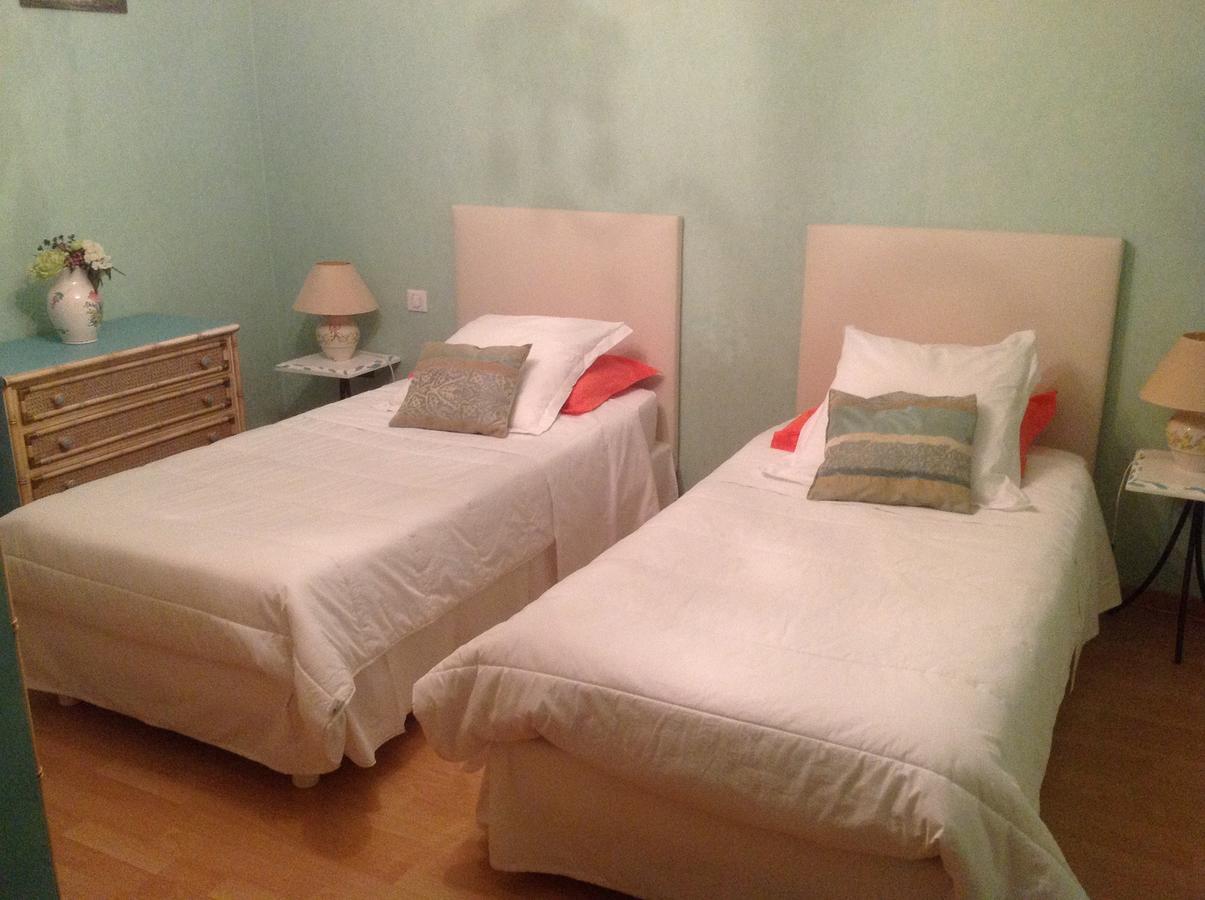 Lodève レクラン ドウズリー Bed & Breakfast エクステリア 写真